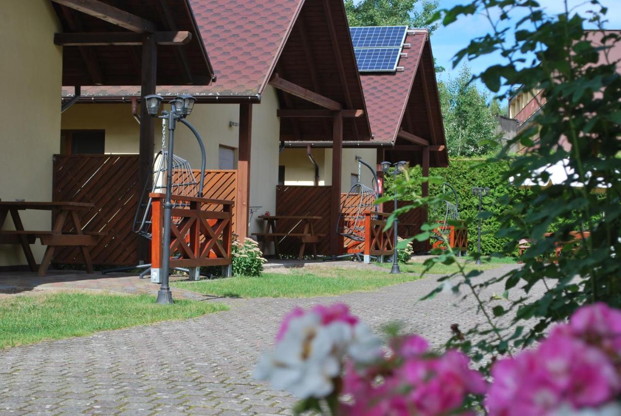 Kameleon Dzwirzyno Hotel Bagian luar foto